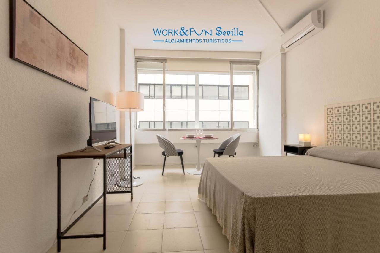 Apartamento Martin Villa Севиля Екстериор снимка