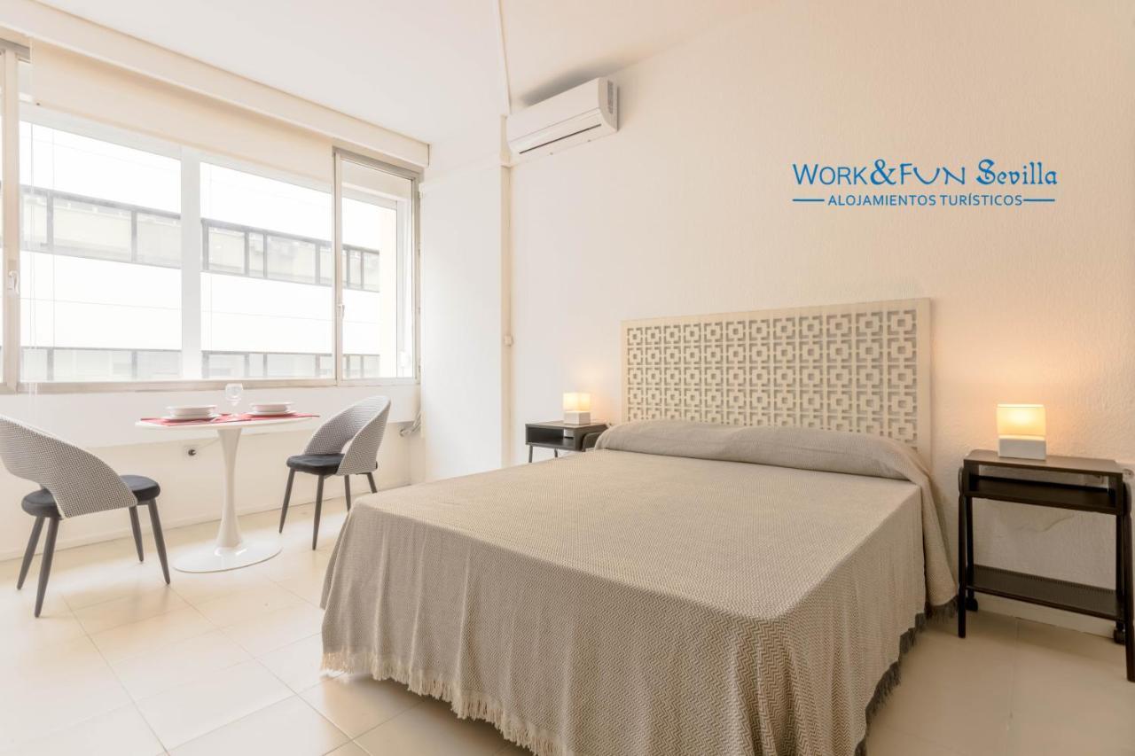 Apartamento Martin Villa Севиля Екстериор снимка