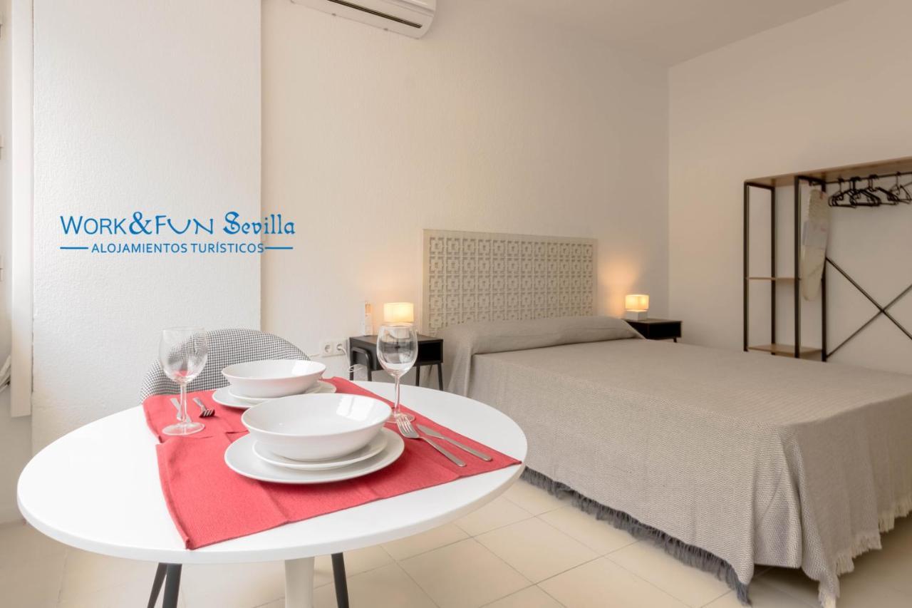 Apartamento Martin Villa Севиля Екстериор снимка